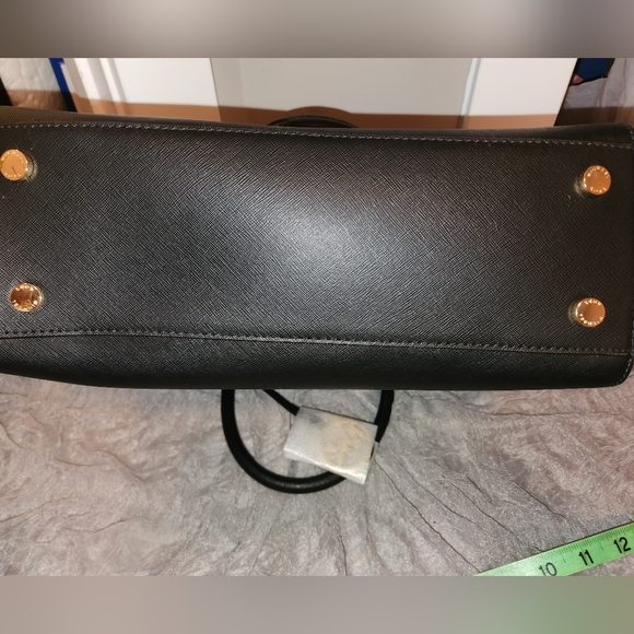 Michael Kors Kellen MD Satchel Bag in Black - Picture 8 of 12